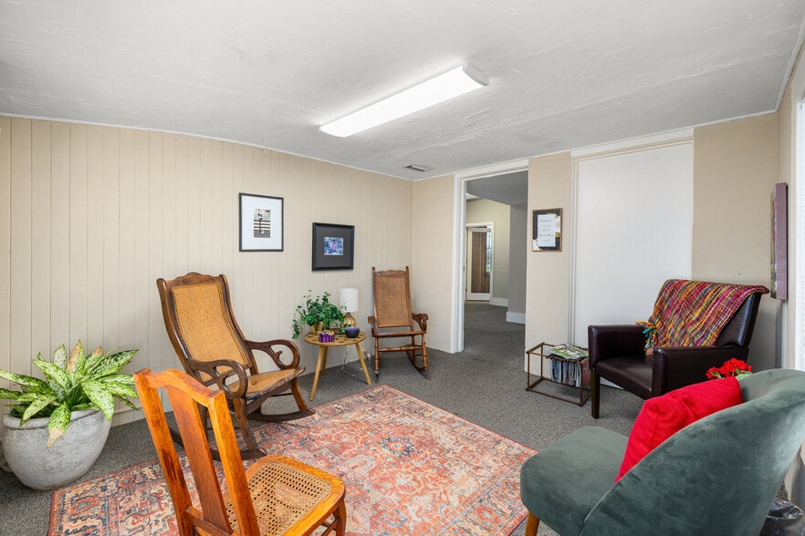 More Photos Of 77 Saragossa St, Saint Augustine Office For Sale