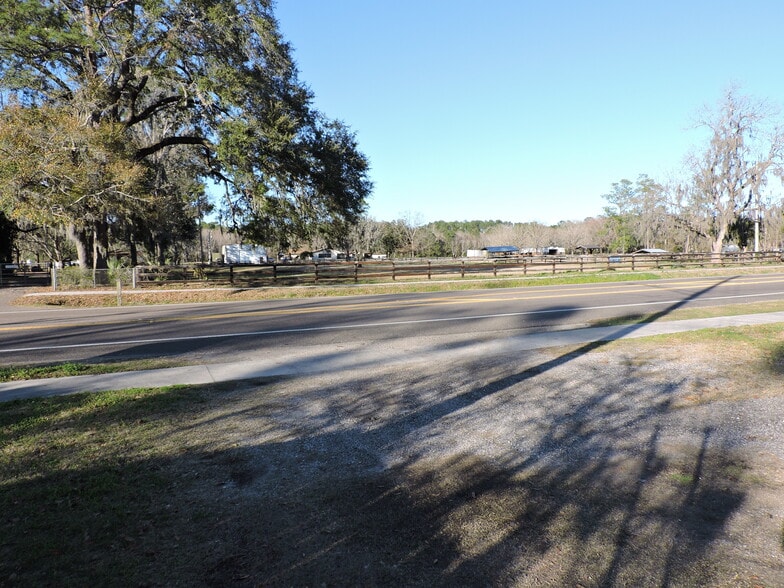 More Photos Of 5722 Dunn Ave, Jacksonville Medical For Sale