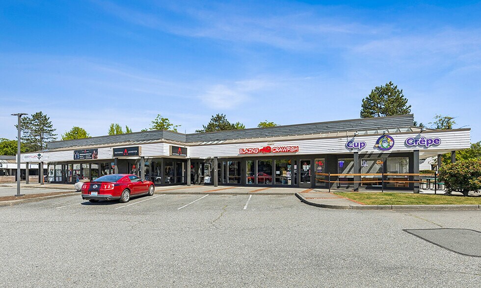 More Photos Of 909 SE Everett Mall Way, Everett General Retail For Sale