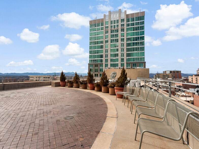 More Photos Of 1 N Pack Sq, Asheville Office For Lease