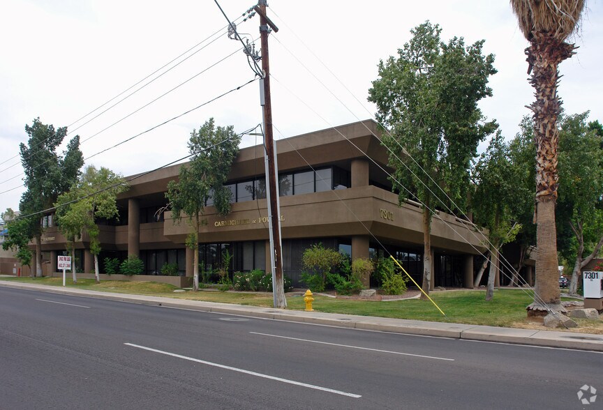 More Photos Of 7301 N 16th St, Phoenix Office For Lease