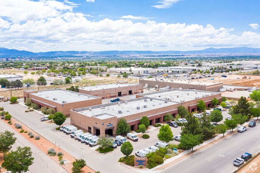 More Photos Of 520 Airport Dr NW, Albuquerque Light Distribution For Lease