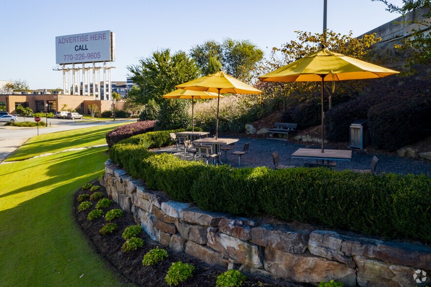 More Photos Of 430 Plasters Ave NE, Atlanta Unknown For Lease