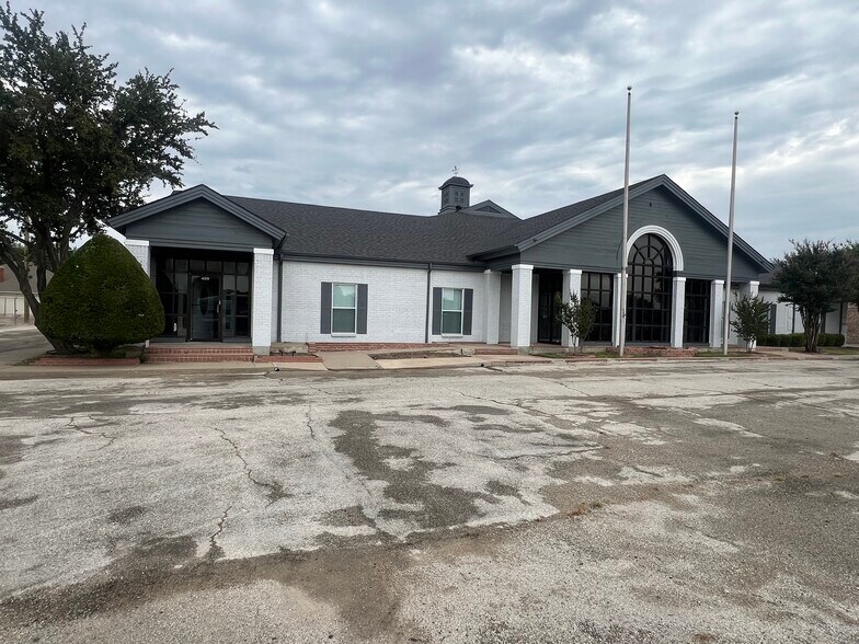 More Photos Of 5200 Paige Rd, The Colony Medical For Sale