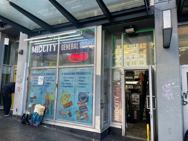 More Photos Of 138 E Hastings St, Vancouver Apartments For Sale