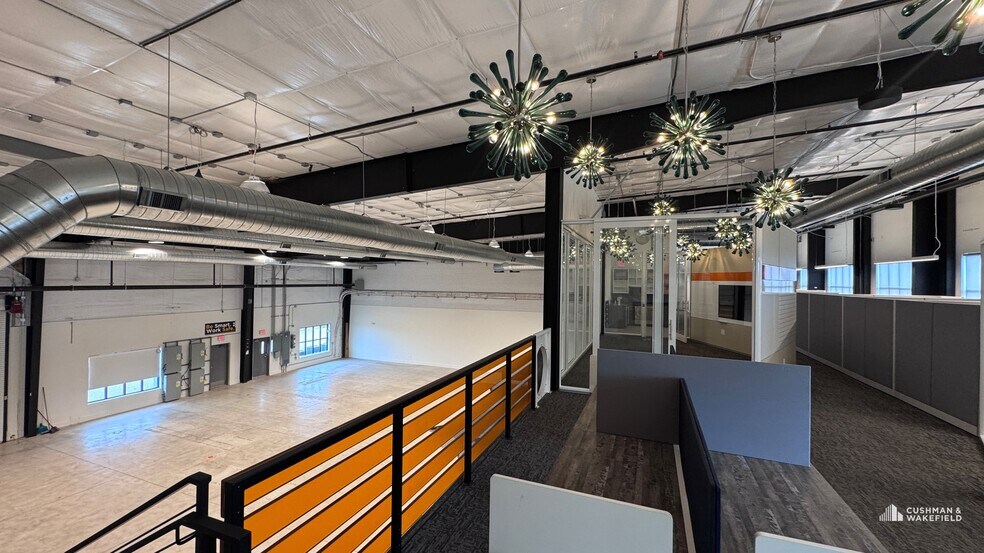 More Photos Of 5000 Goodman St, Timnath Showroom For Sale