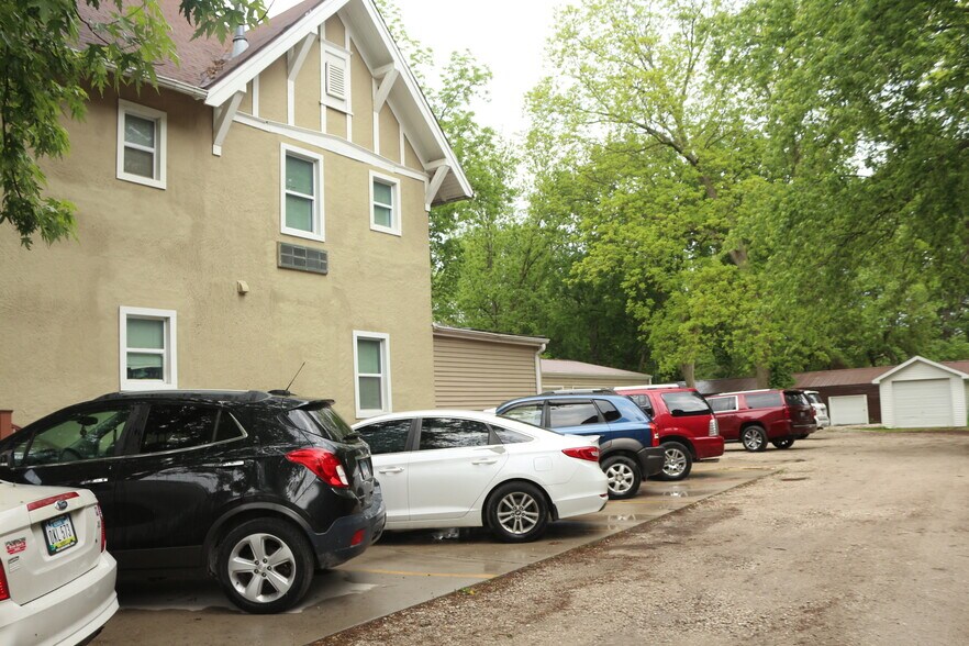 More Photos Of 1708 S Main St, South Jacksonville Apartments For Sale