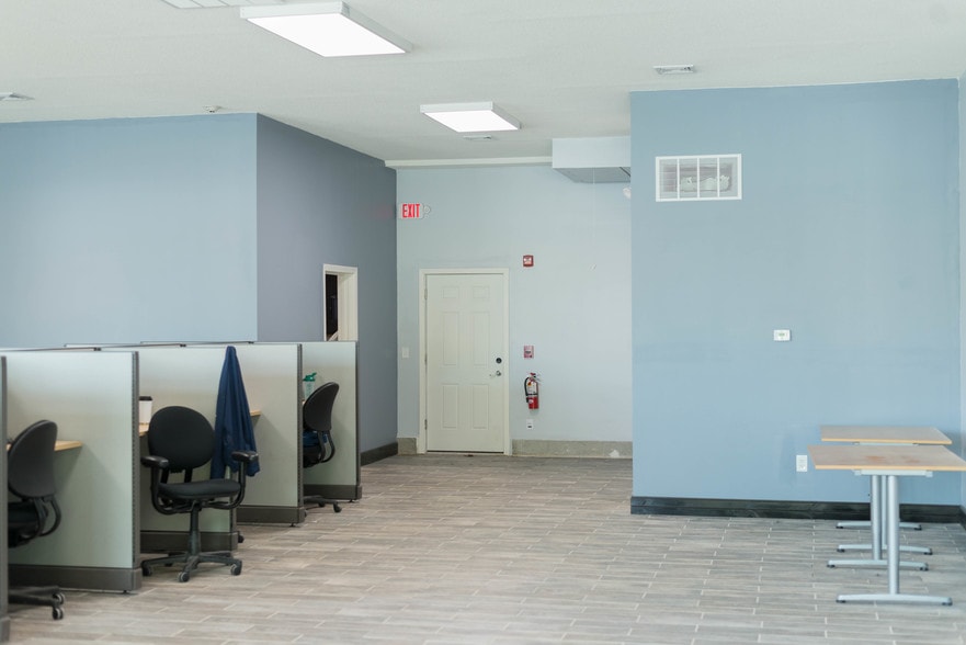 More Photos Of 221-223 N Broadway, Salem Freestanding For Sale