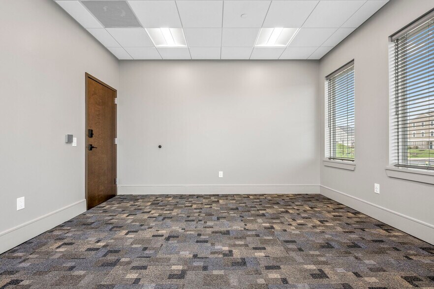 More Photos Of 345 June Dr, Harleysville Storefront For Lease