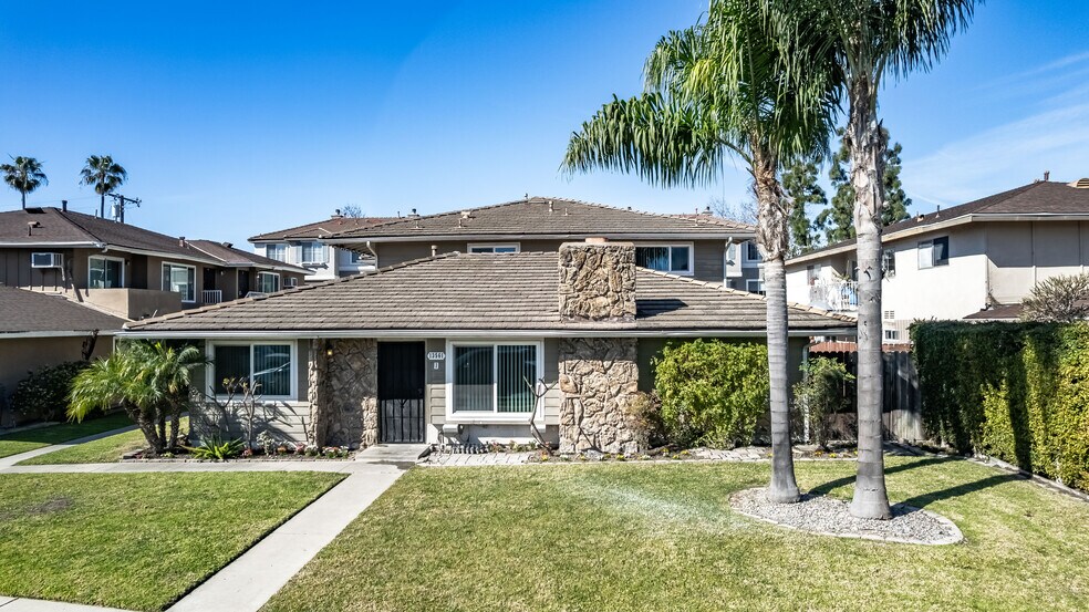 Primary Photo Of 13561 Arizona St, Westminster Apartments For Sale