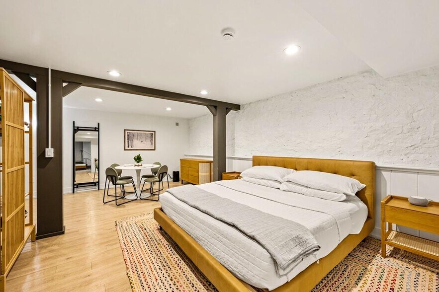 More Photos Of 219 Kentucky St, Sturgeon Bay Specialty For Sale