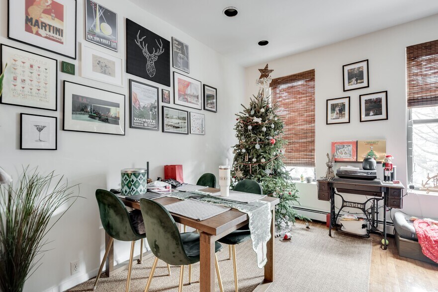 More Photos Of 626 Vanderbilt Ave, Brooklyn Apartments For Sale