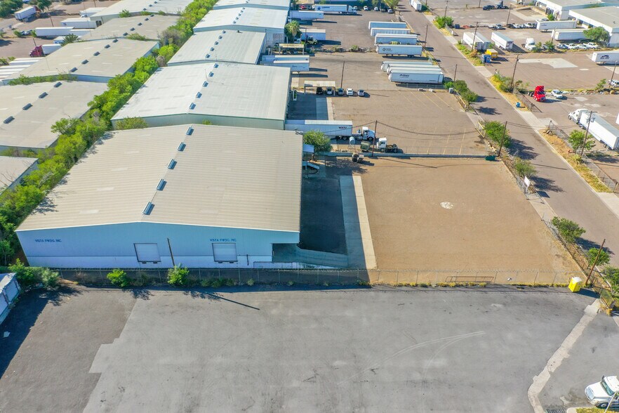 More Photos Of 14415 Import Rd, Laredo Warehouse For Lease