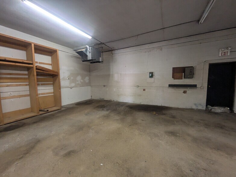 More Photos Of 546 Hoyt St, Painesville Warehouse For Sale