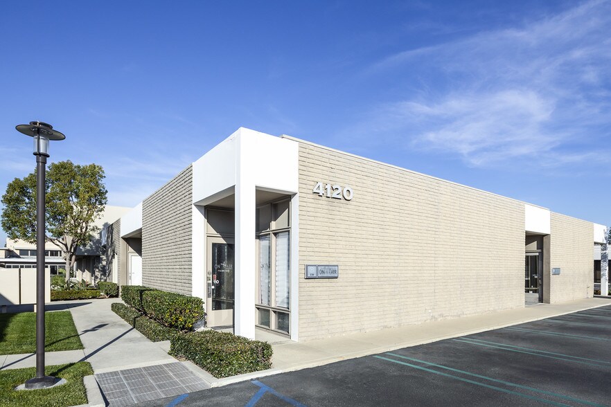 More Photos Of 4120 Birch St, Newport Beach Research And Development For Lease
