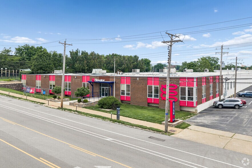 More Photos Of 1230 Macklind Ave, Saint Louis Coworking Space