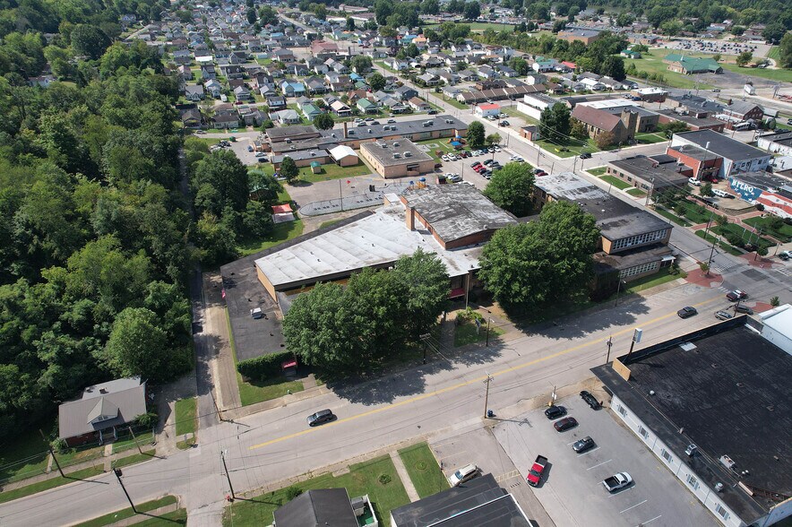 More Photos Of 302 21st St, Nitro Office Residential For Sale