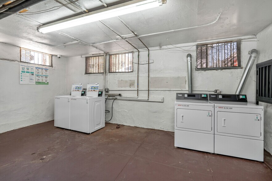 More Photos Of 600 N Soto St, Los Angeles Apartments For Sale