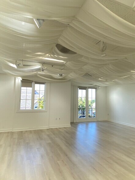 More Photos Of 43430-43480 Mission Blvd, Fremont Freestanding For Lease