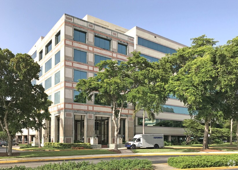 More Photos Of 3750 NW 87th Ave, Doral Coworking Space