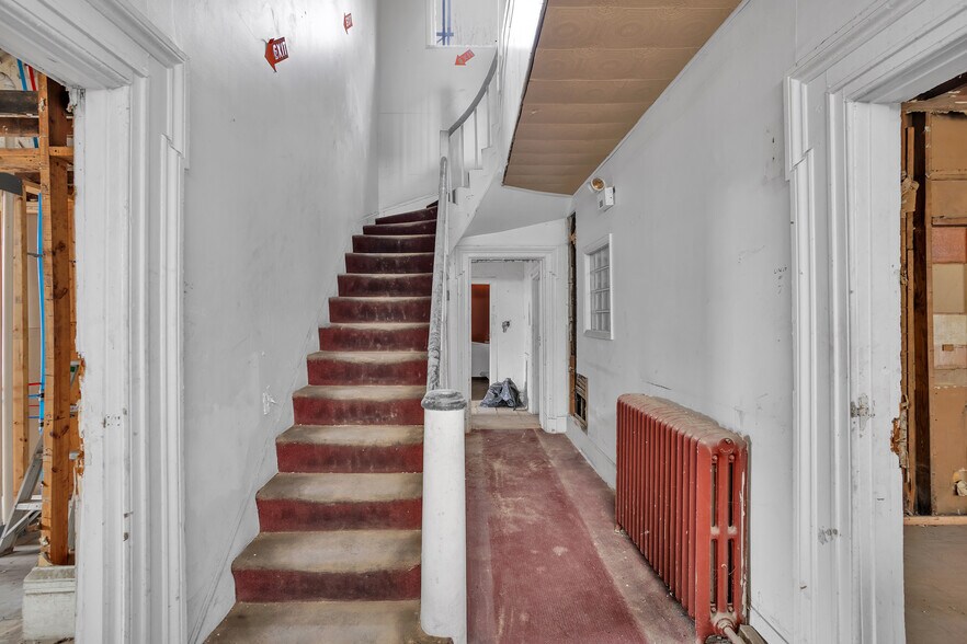 More Photos Of 5433 Broad St, Pittsburgh Assisted Living For Sale