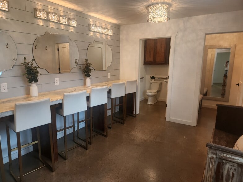 More Photos Of 17432 NE North Dr, Fletcher Religious Facility For Sale