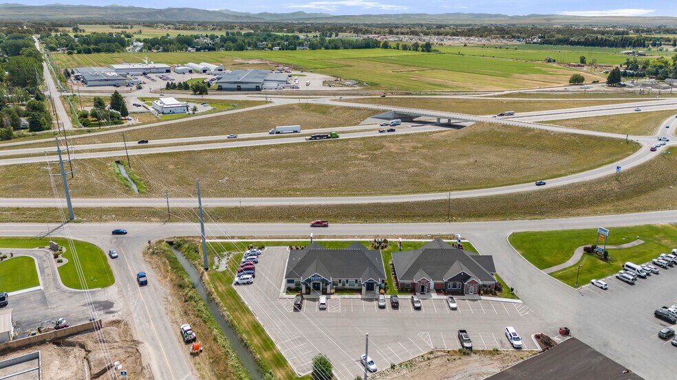 More Photos Of 688 Rigby Lake Dr, Rigby Healthcare For Sale