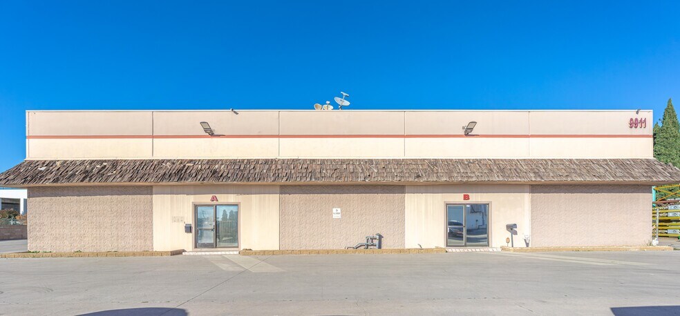 More Photos Of 13101 Brookhurst St, Garden Grove Warehouse For Sale