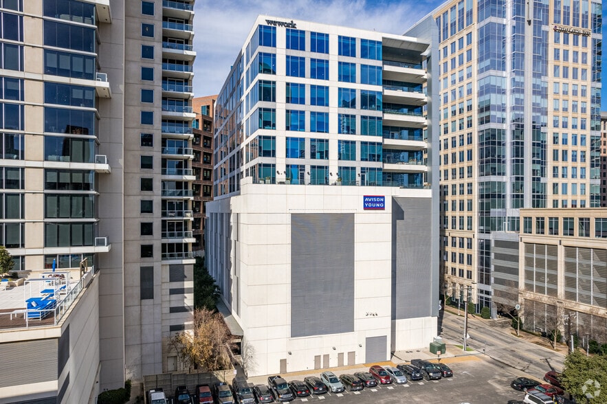 More Photos Of 1920 McKinney Ave, Dallas Office For Lease