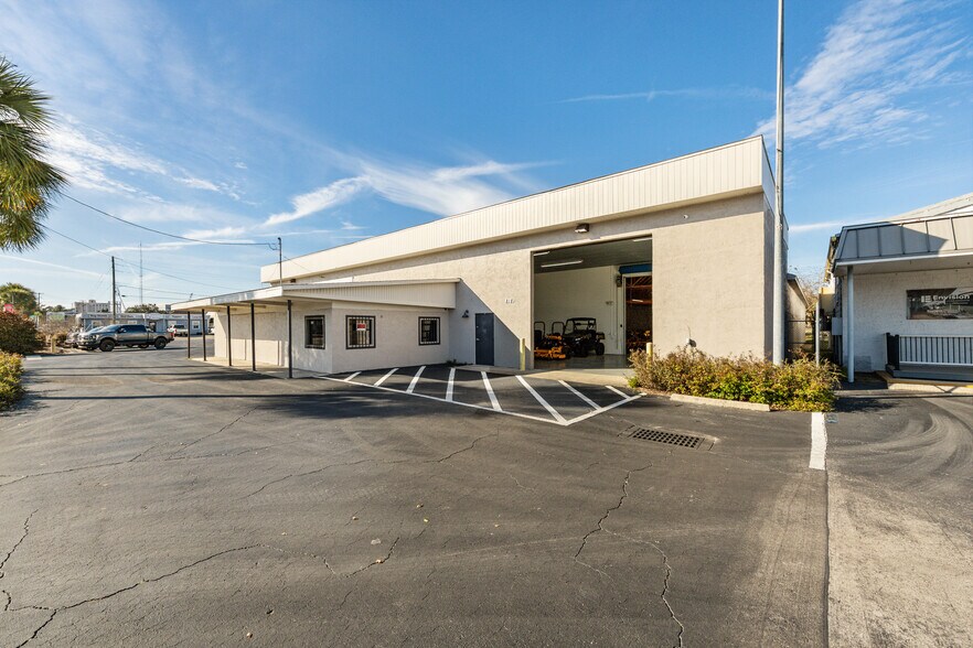 Primary Photo Of 818 N Magnolia Ave, Ocala Warehouse For Sale
