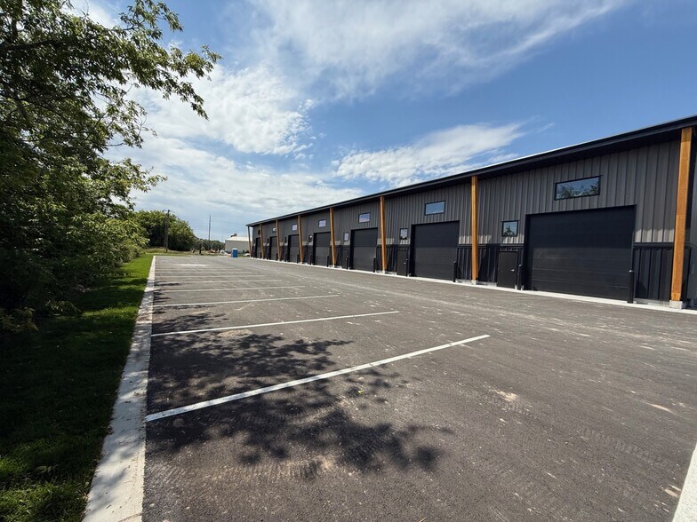 Primary Photo Of 4962 3300 w, Rexburg Light Distribution For Lease