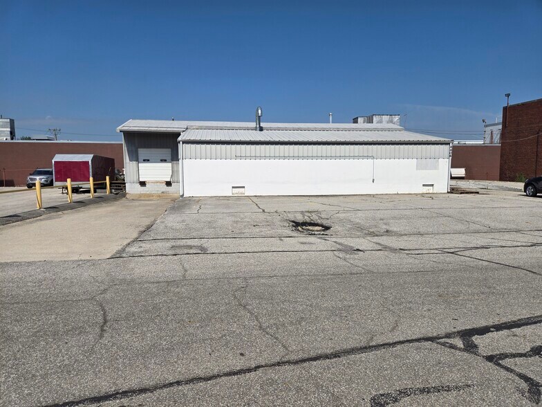 Primary Photo Of 4406 New Haven Ave, Fort Wayne Industrial For Lease