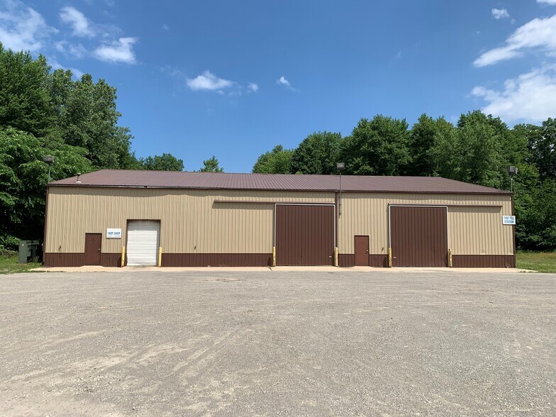 More Photos Of 1111 US Highway 20, Michigan City Truck Terminal For Lease