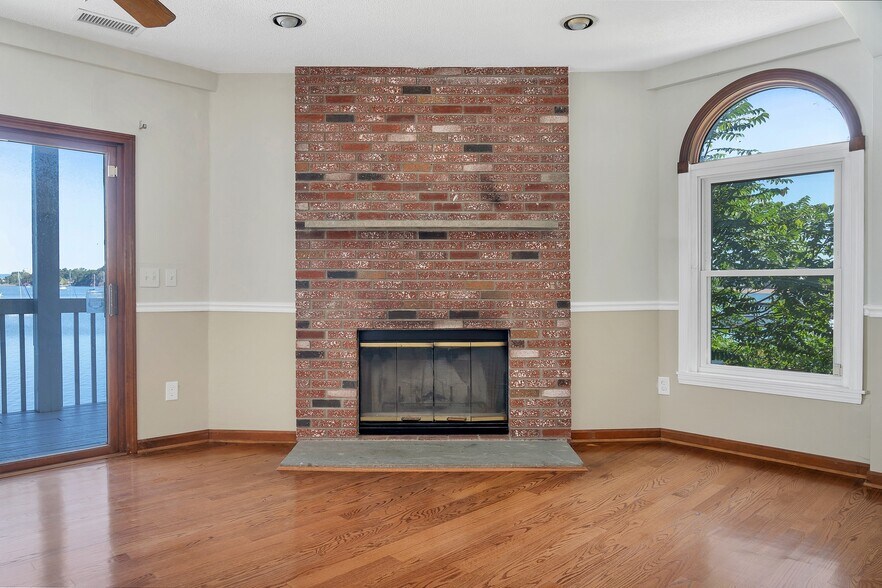 More Photos Of 88 Cove St, New Haven Apartments For Sale