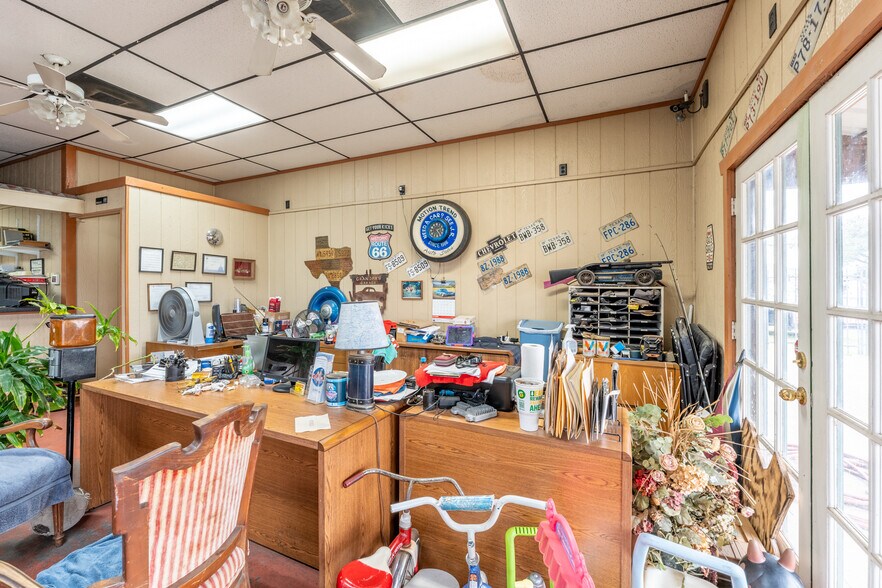 More Photos Of 17727 FM 2920 Rd, Tomball Auto Dealership For Sale