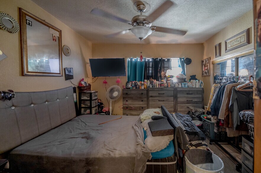 More Photos Of 8312 N 11th St, Tampa Apartments For Sale