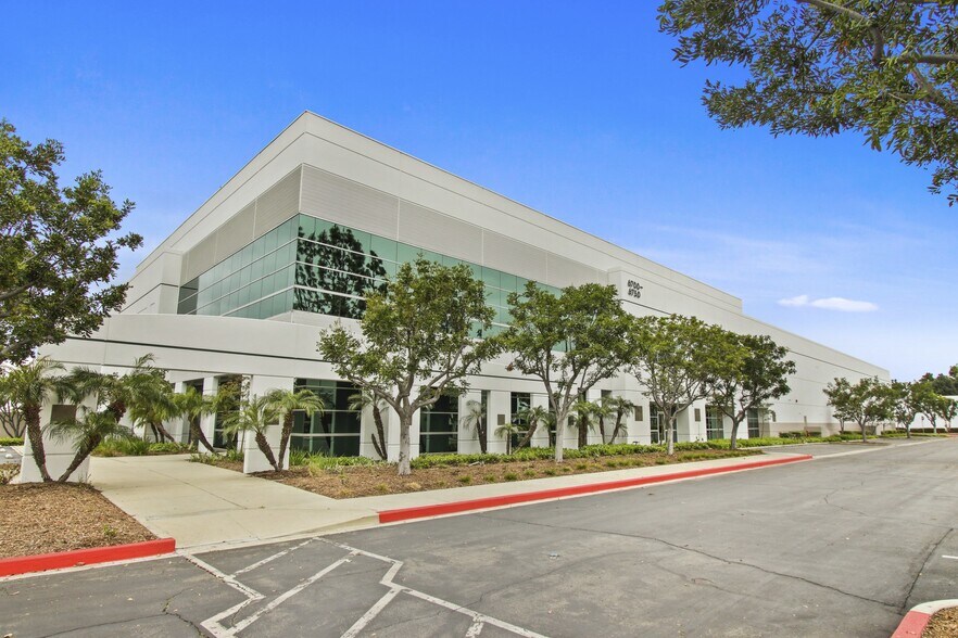 More Photos Of 6700-6750 Artesia Blvd, Buena Park Manufacturing For Lease