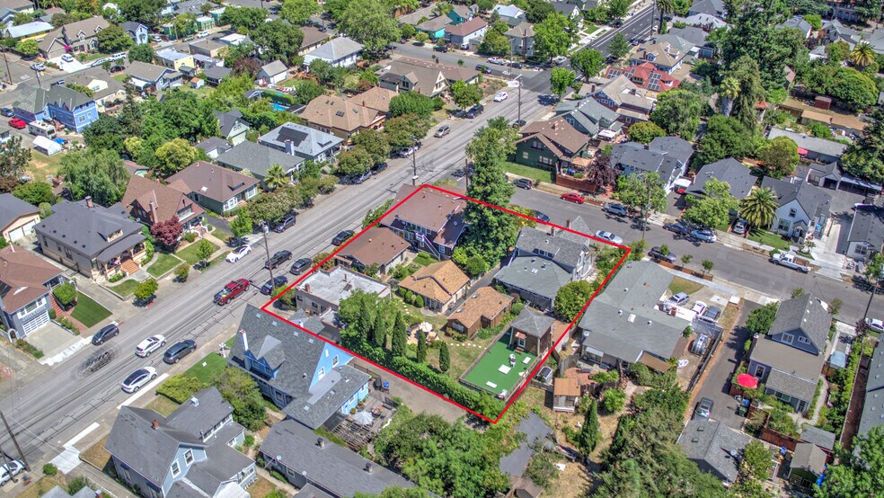 More Photos Of 2-10 7th St, Petaluma Apartments For Sale