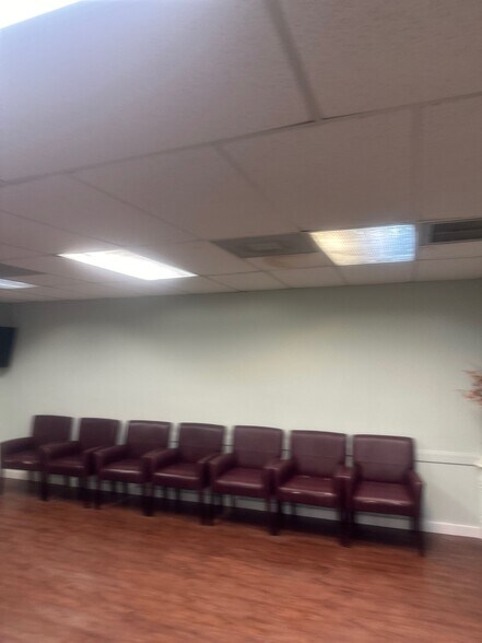 More Photos Of 1385 W State Road 434, Longwood Medical For Lease
