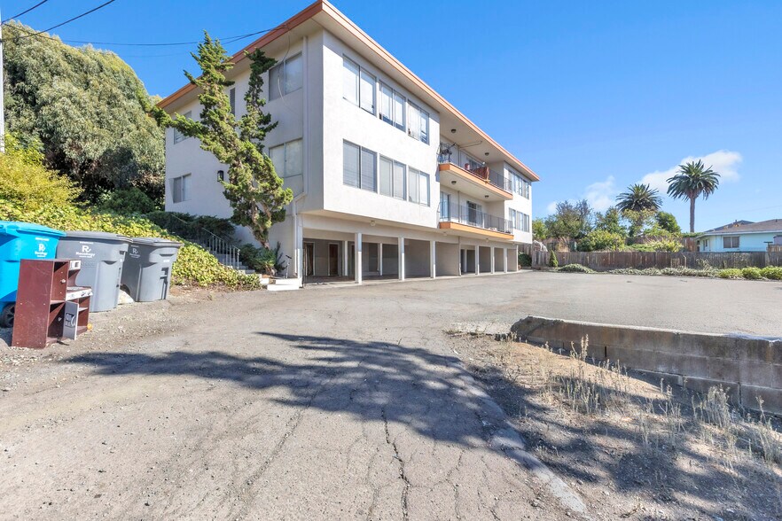 More Photos Of 110 Hilborn Ave, Vallejo Apartments For Sale