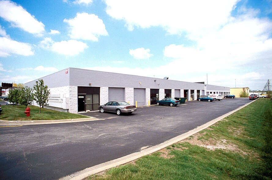 More Photos Of 8861-8899 Lenexa Dr, Overland Park Warehouse For Lease