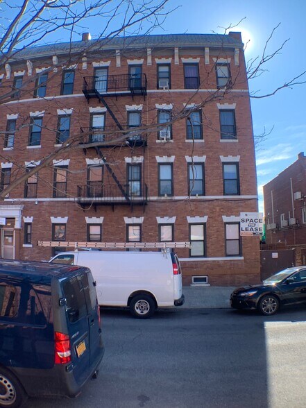 More Photos Of 171-175 Bay 17th St, Brooklyn Apartments For Sale