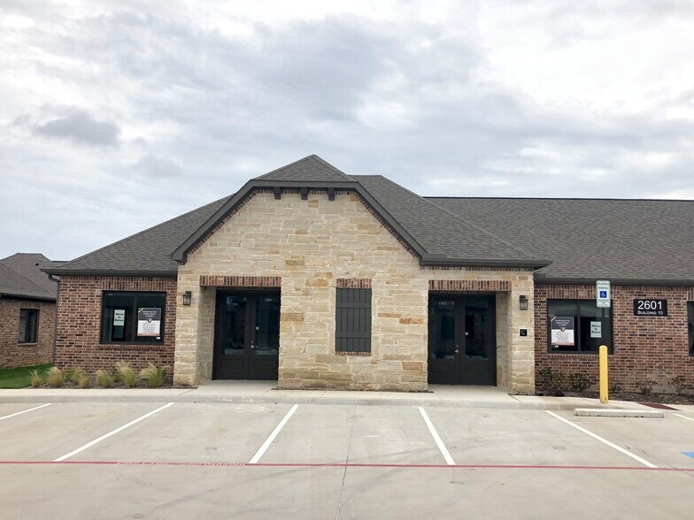 More Photos Of 2601 Little Elm Pky, Little Elm Medical For Lease