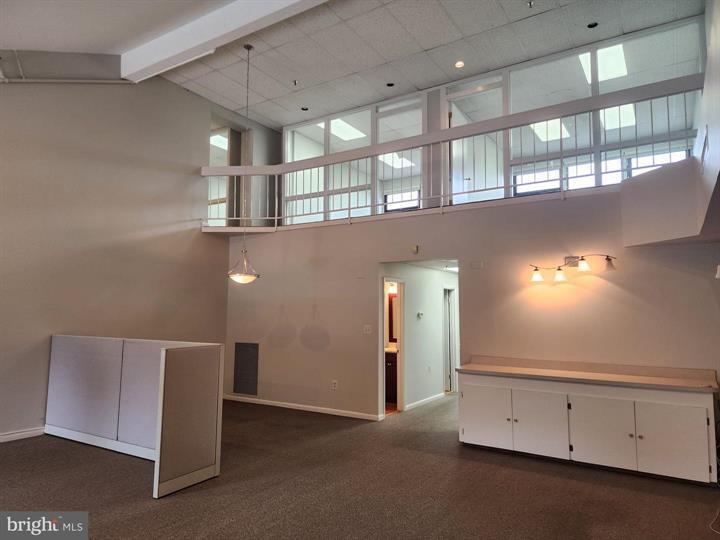 More Photos Of 2555-2575 Chain Bridge Rd, Vienna Medical For Sale