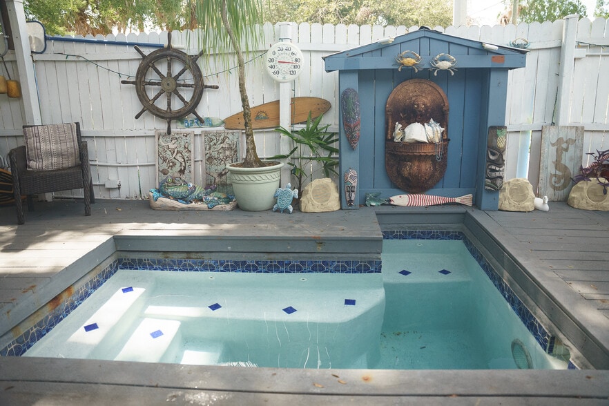 More Photos Of 3109 N Ola Ave, Tampa Hospitality For Sale