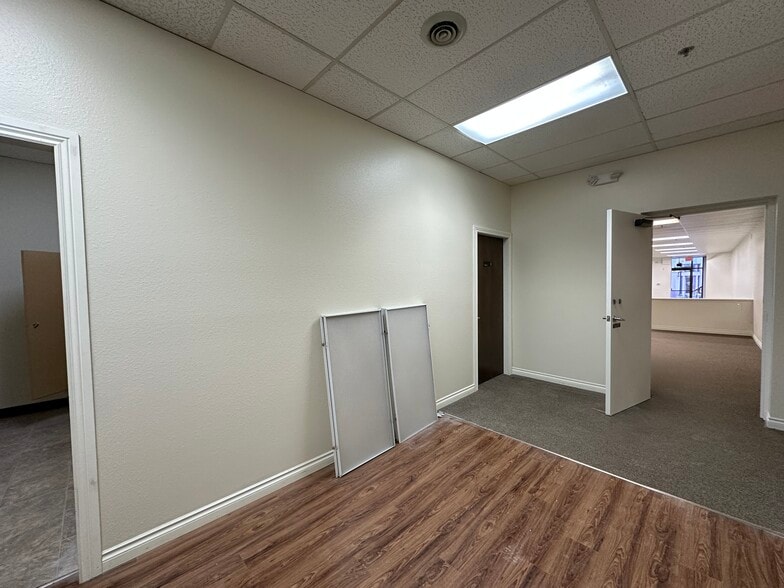 More Photos Of 9 N Last Chance Gulch, Helena Office For Lease