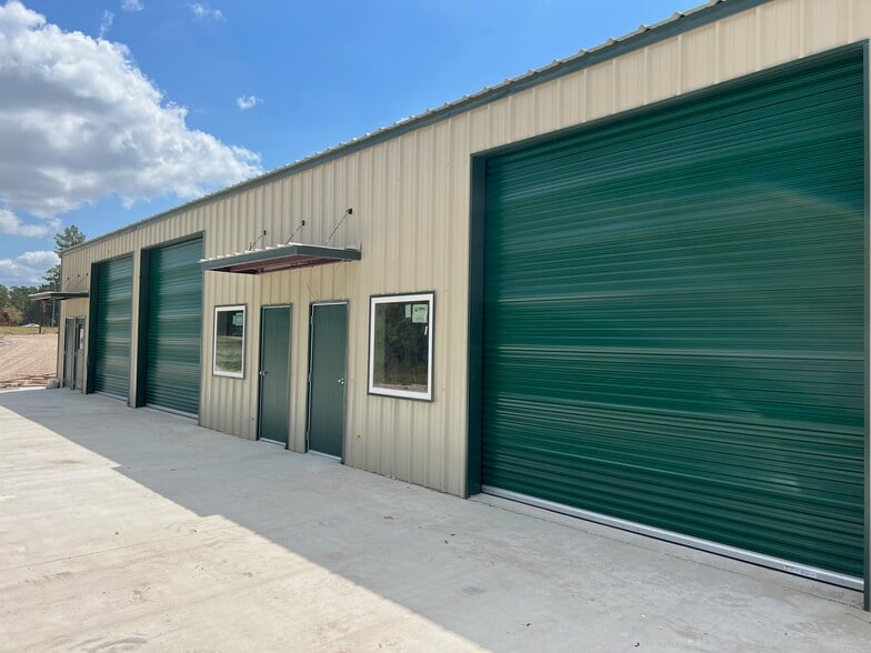 Primary Photo Of 2024 S. John Redditt, Lufkin Light Manufacturing For Lease