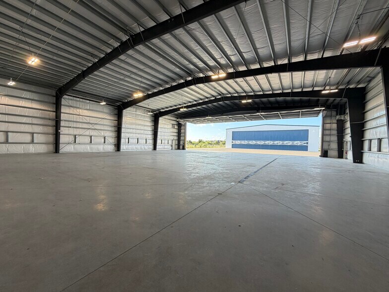 More Photos Of 229 Airpark Blvd, Immokalee Specialty For Sale