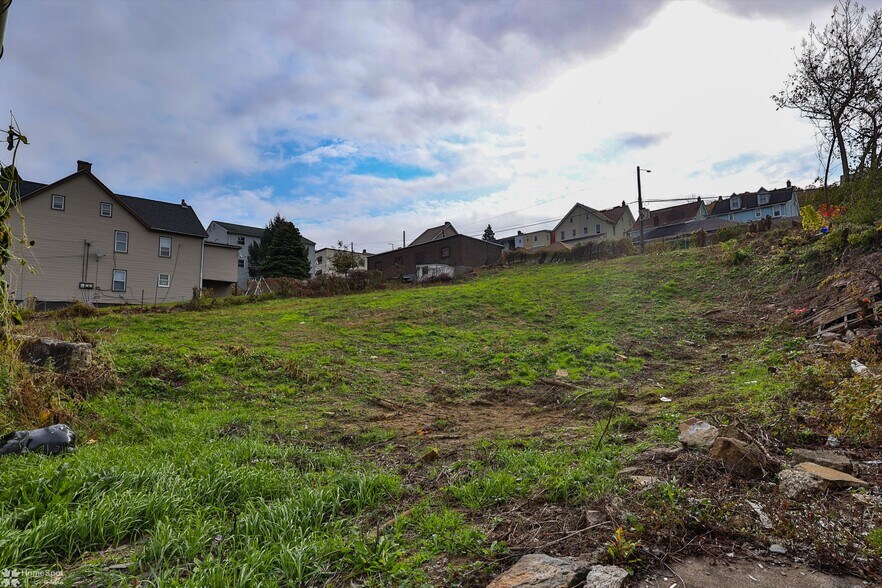 More Photos Of 1110 3rd st, Bethlehem Land For Sale