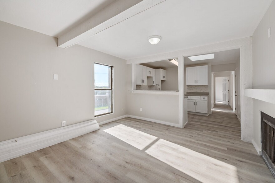 More Photos Of 2404 4th St, Cuyahoga Falls Office For Sale